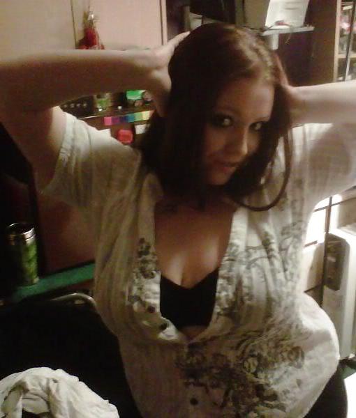 25P Clothed Busty Social Network Milf's 