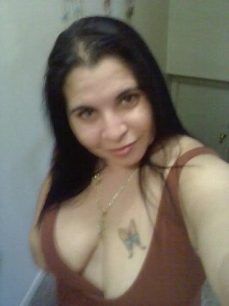 25P Clothed Busty Social Network Milf's 