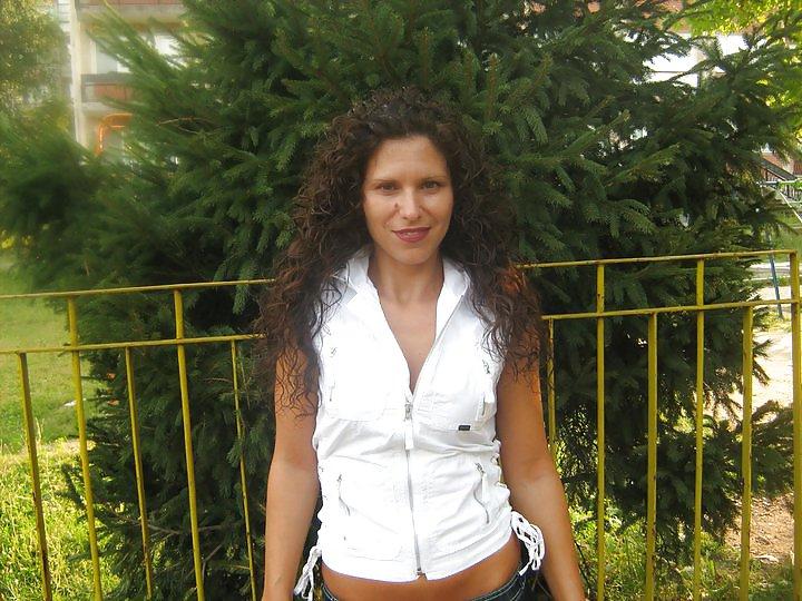 25P Sexy mommy from facebook. dirty comments pls