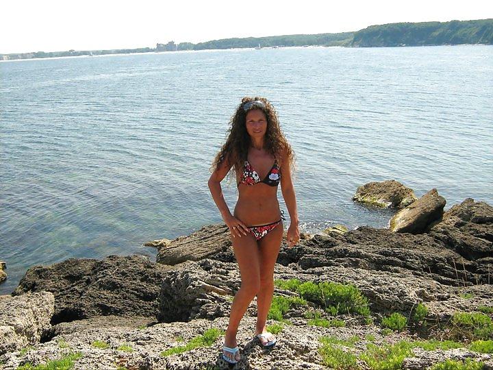 25P Sexy mommy from facebook. dirty comments pls