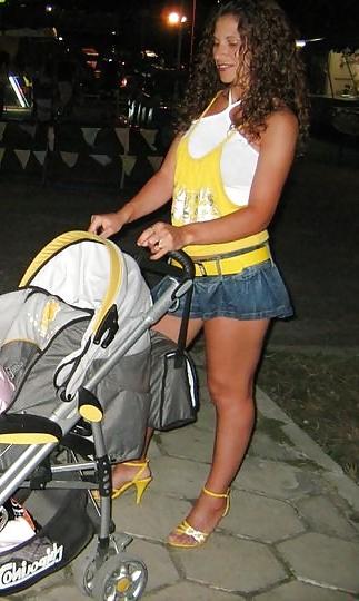 25P Sexy mommy from facebook. dirty comments pls
