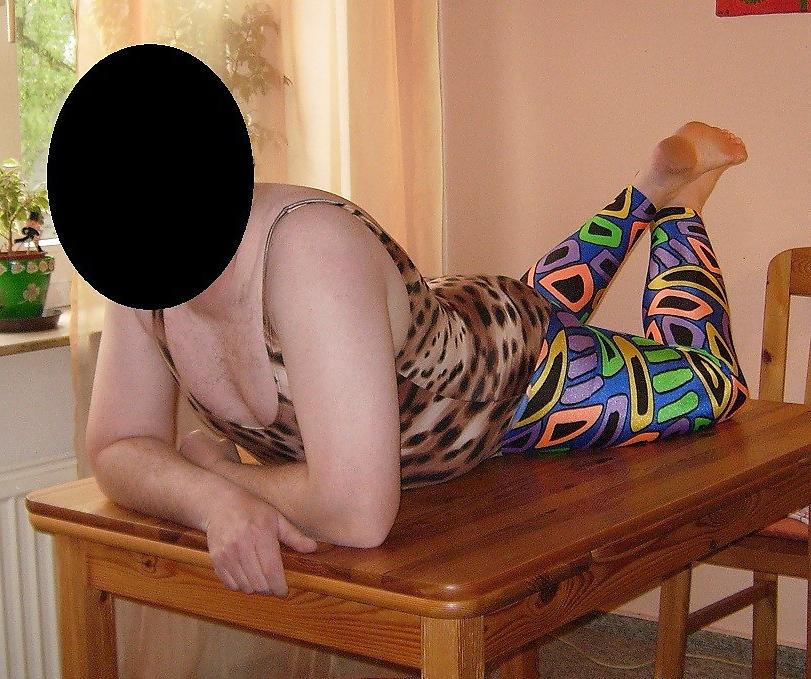 11P Swimsuit badeanzug und leggins 