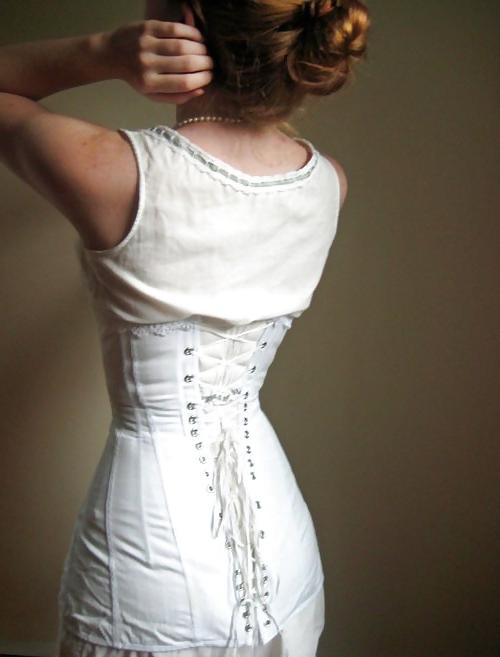 25P Corset 12!
