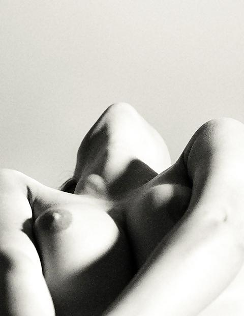 25P The Beauty of Photography B&W