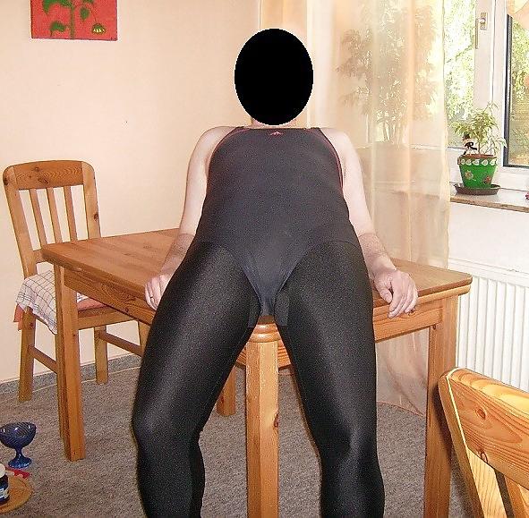 12P Swimsuit badeanzug und leggins