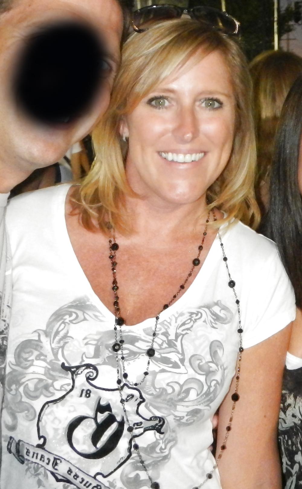 23P Busty Flickr Milf 7 (non-nude)