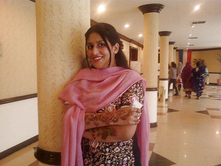 10P Beautiful Pakistani Girl from Kharian 
