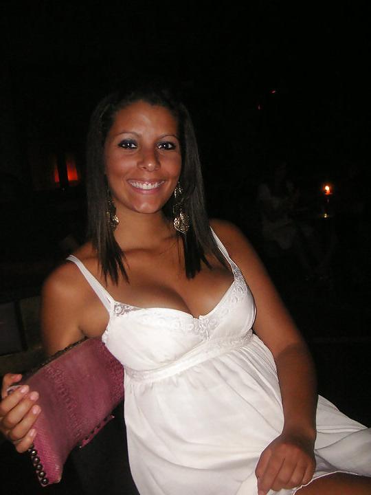 14P Girls french facebook2.
