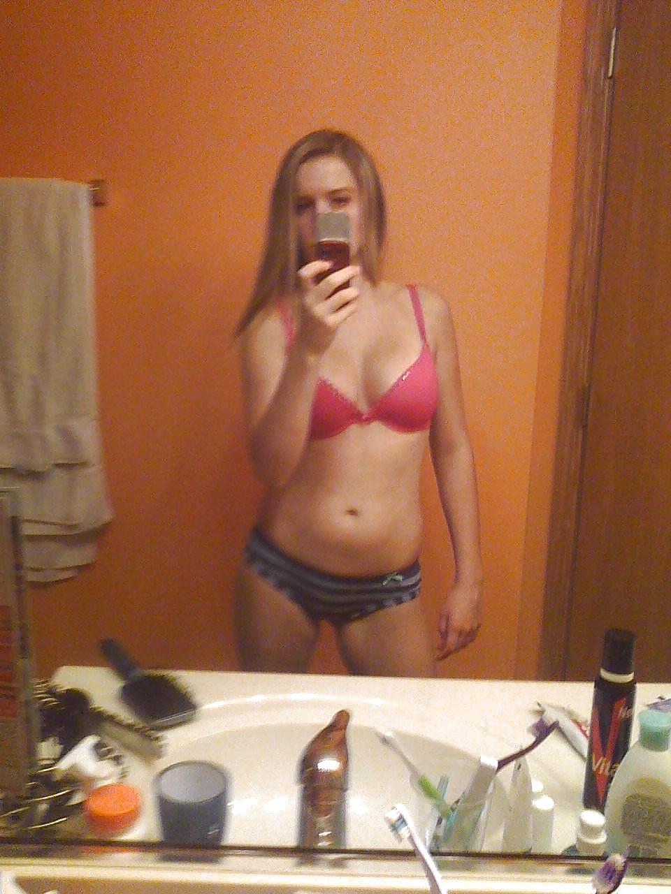 17P Busty teen.