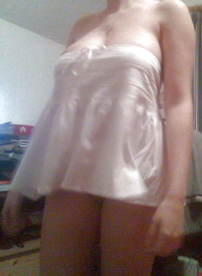 25P NUDE BLONDE FRENCH STREAP HOT SEX