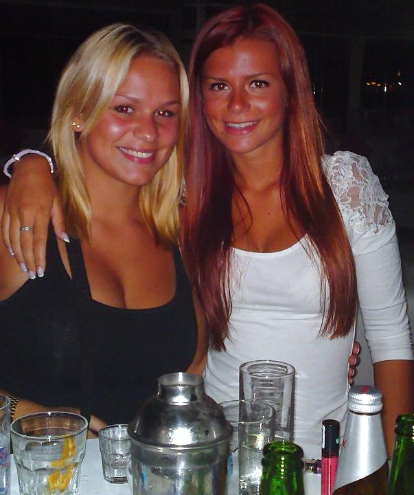 13P GERMAN NAUGHTY TEEN -COMMENT DIRTY
