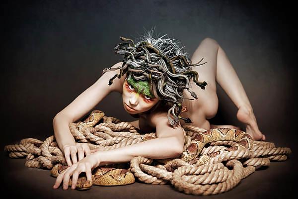 9P Was there  Medusa Gorgone a Beauty ?