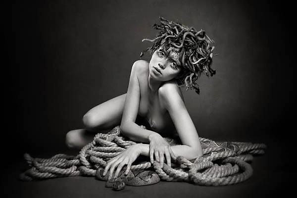 9P Was there  Medusa Gorgone a Beauty ?