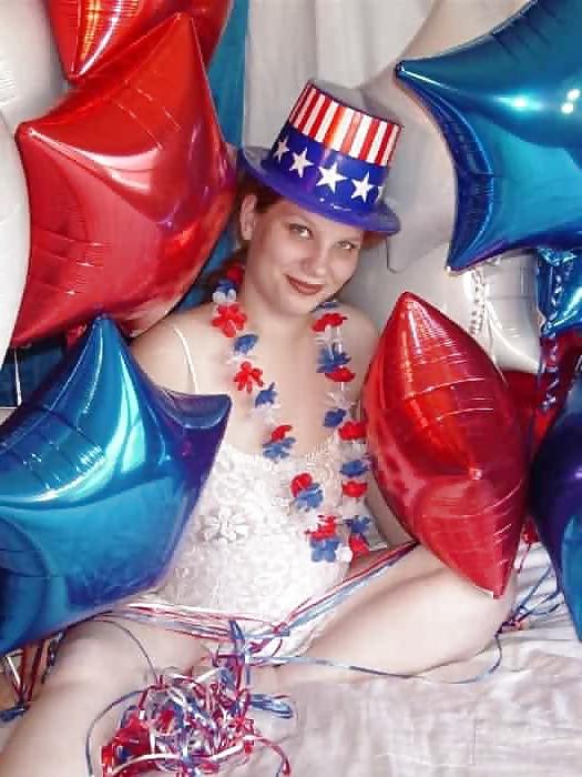 15P Pregnant redhead in white red and blue