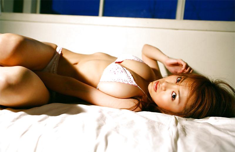16P JAPANESE BIG BUSTY - 