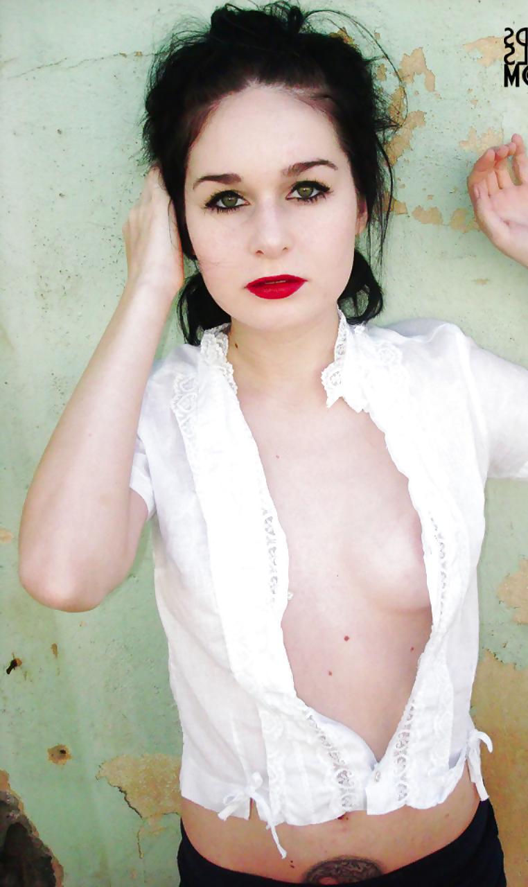 22P Slim sexy pale-skin brunette