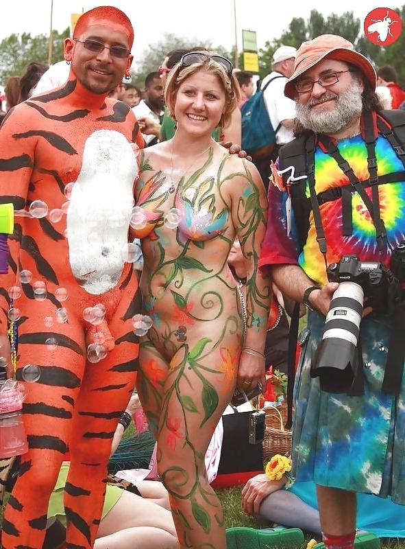 25P Body painting