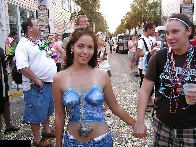 25P Body painting