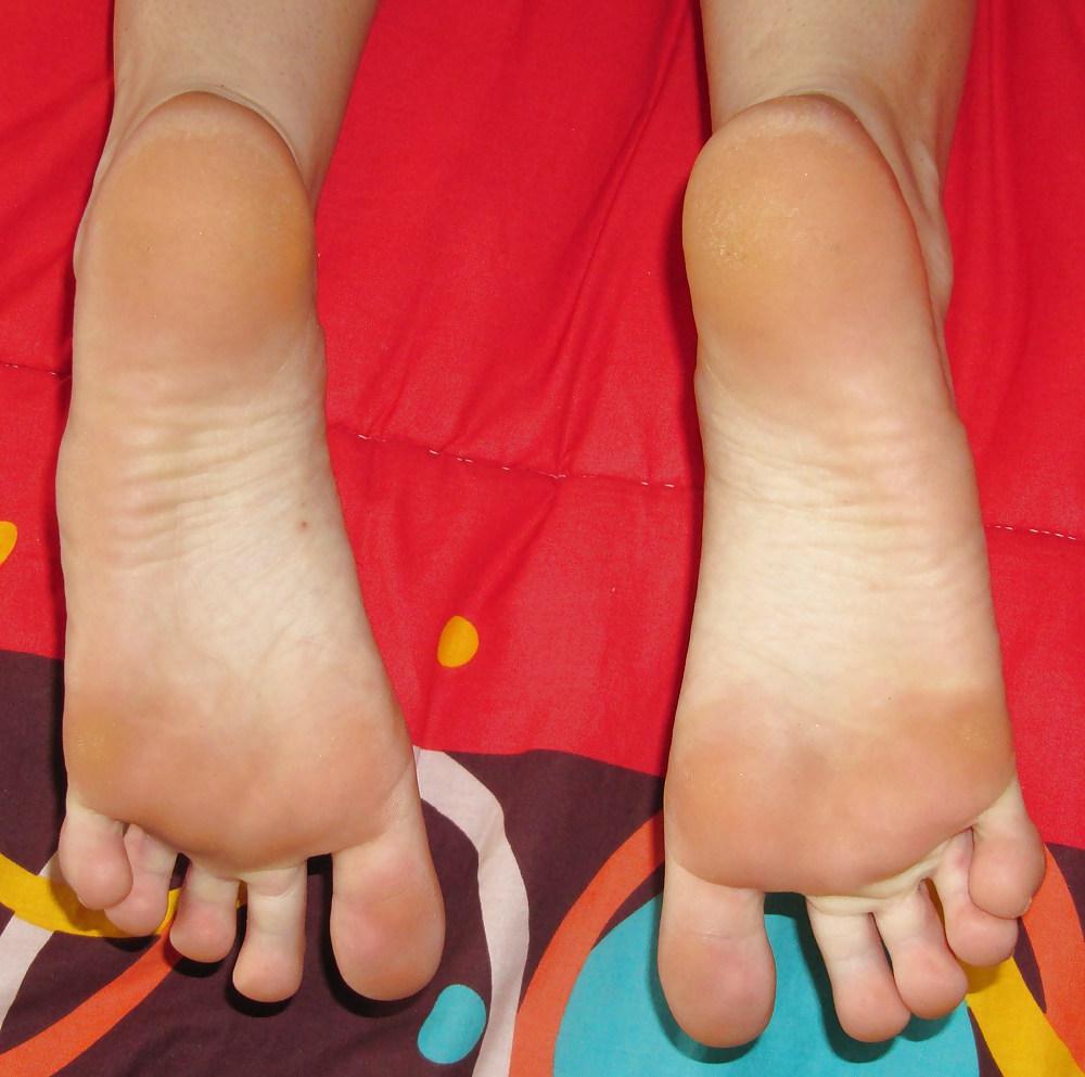 9P Dirty soles need thick cum.