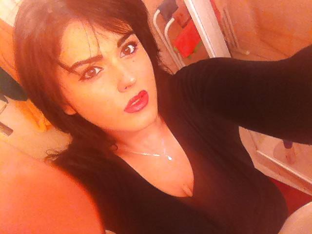 25P Maryna french girl