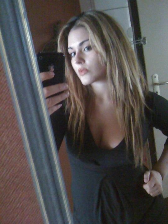 25P Maryna french girl