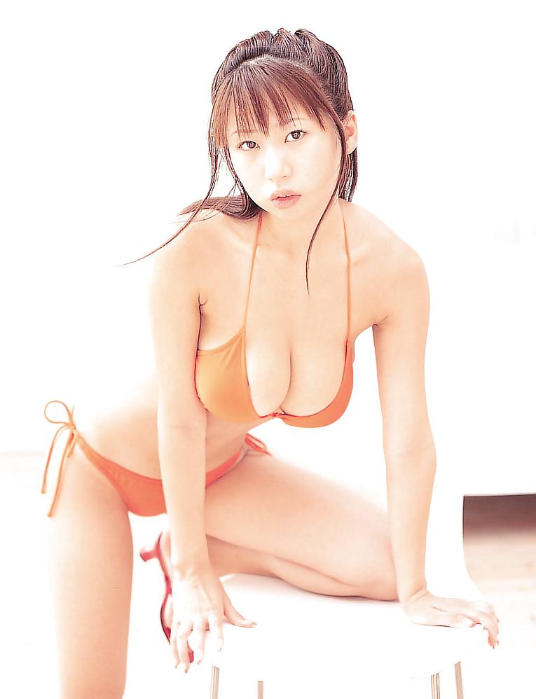 15P JAPANESE BIG BUSTY - Rio Natsume