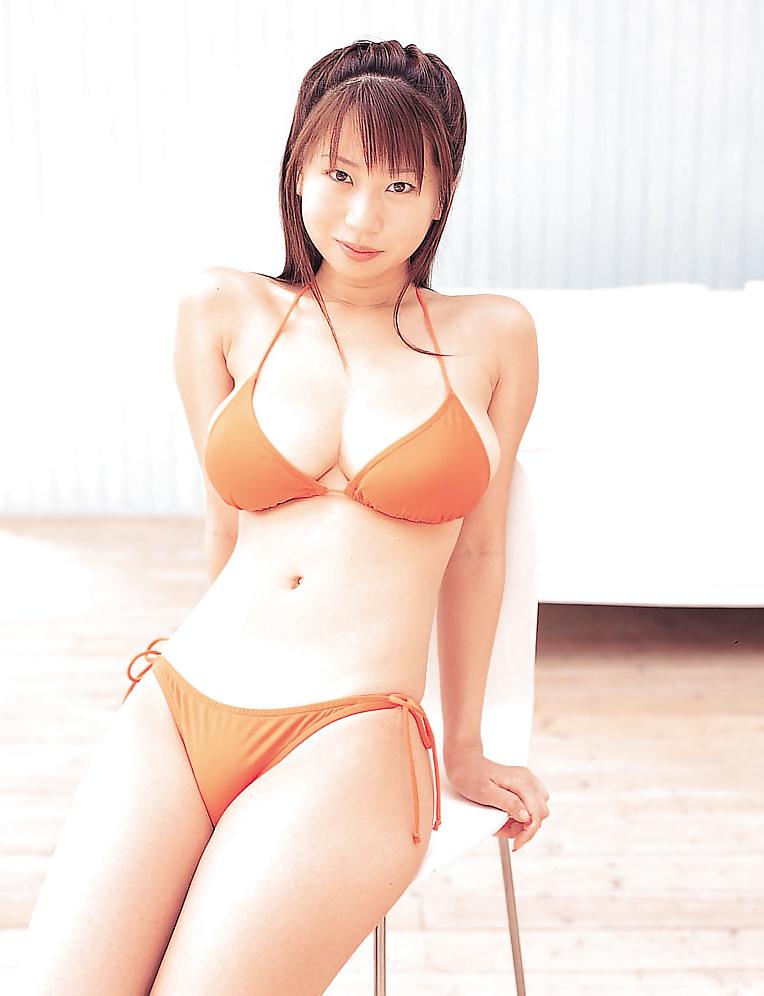 15P JAPANESE BIG BUSTY - Rio Natsume