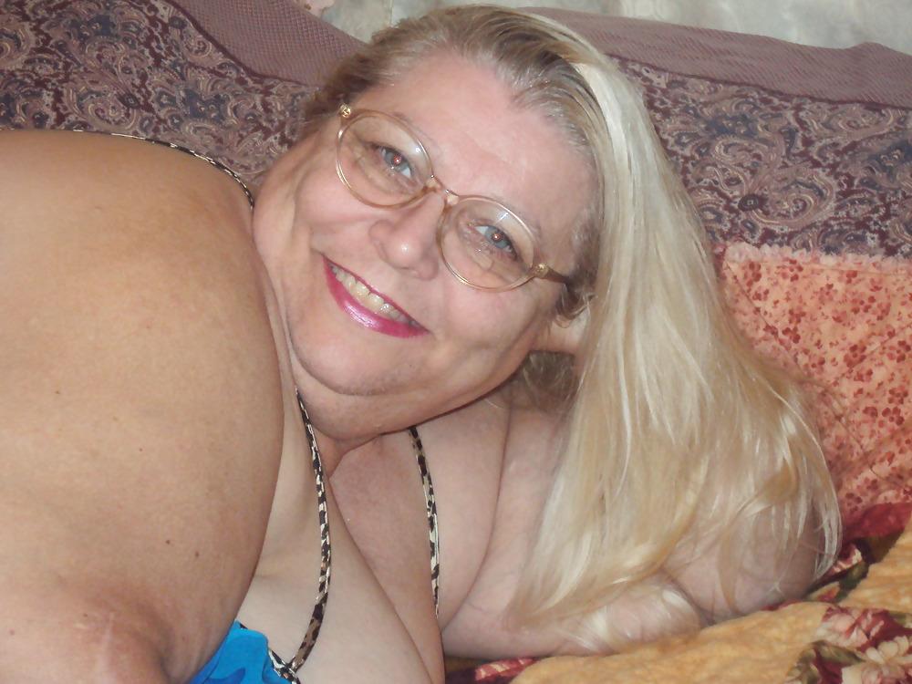 10P Sexy in blue