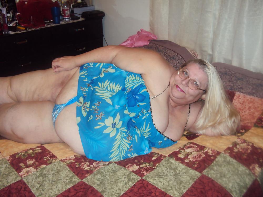 10P Sexy in blue