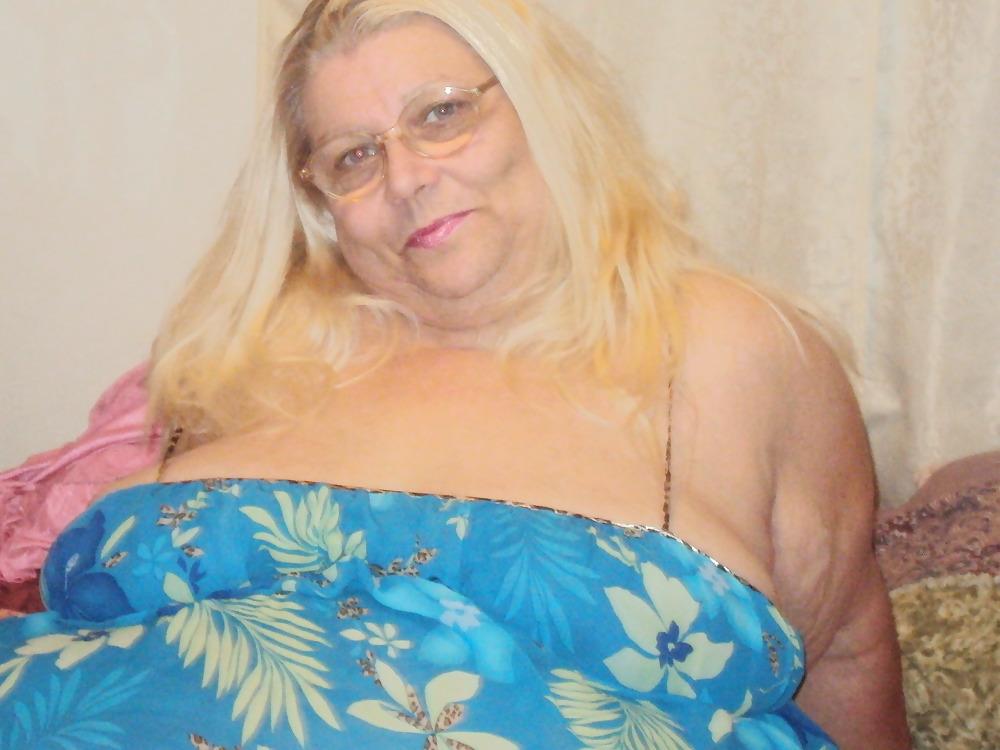 10P Sexy in blue
