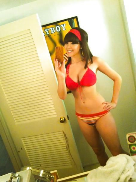 21P Claire Sinclaire Pin up beauty