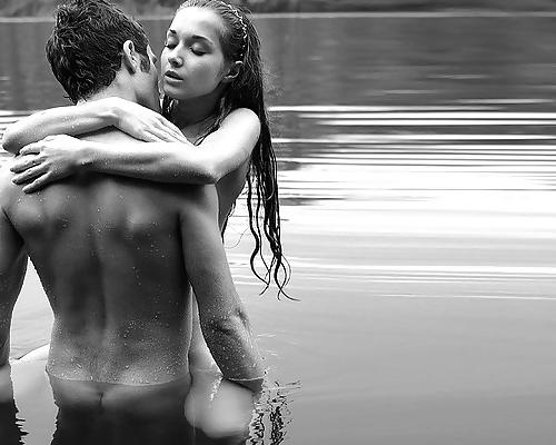 11P Sensual couples