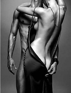 6P Sensual Pictures