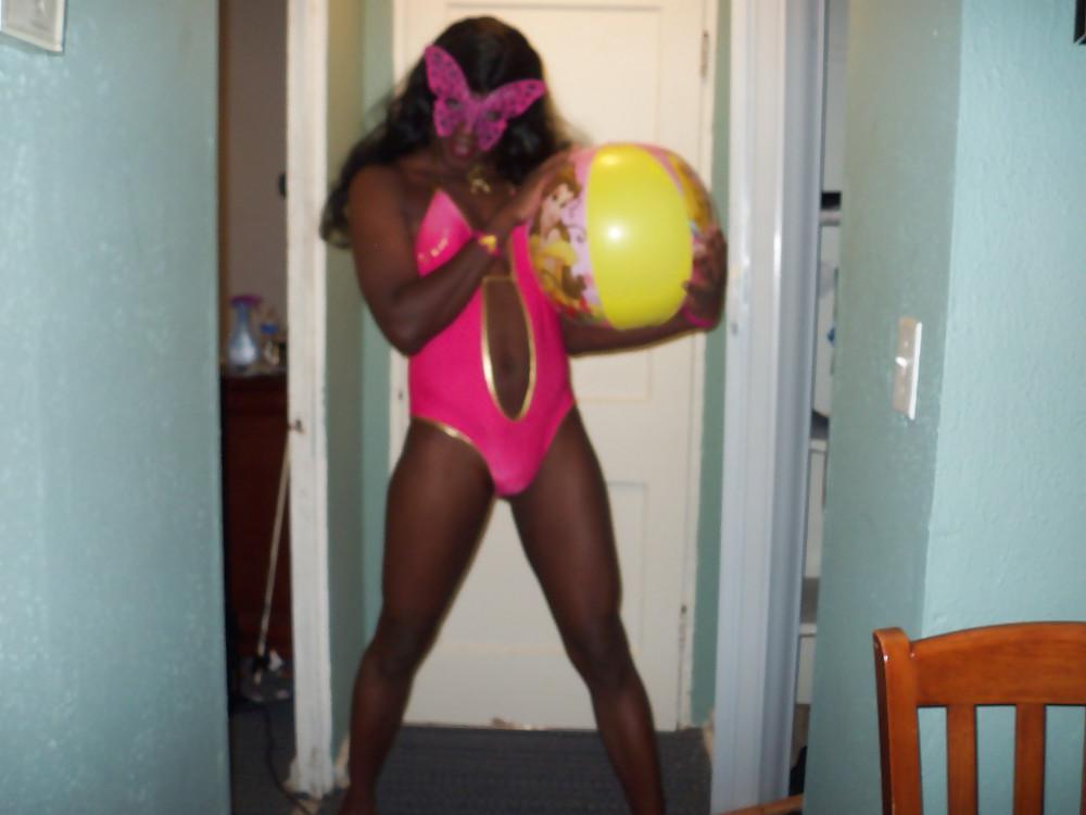 14P Pretty in Pink (Swimsuit Edition)