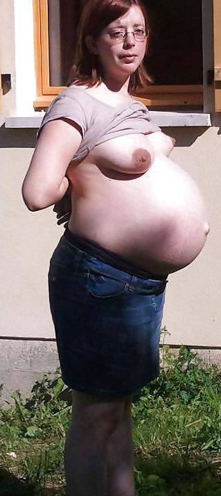 15P The Beauty of Amateur Pregnant