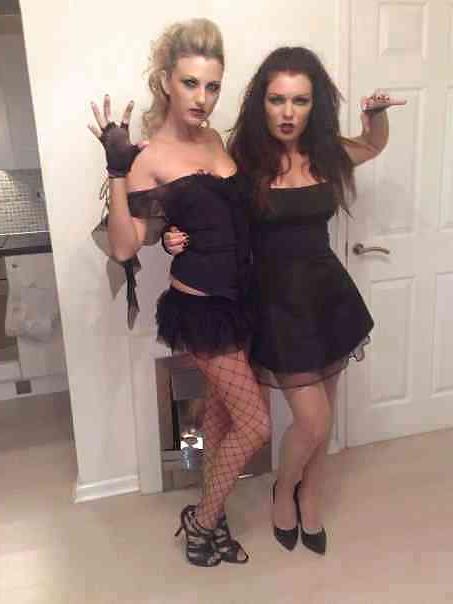 25P Slutz in fancy dress 6