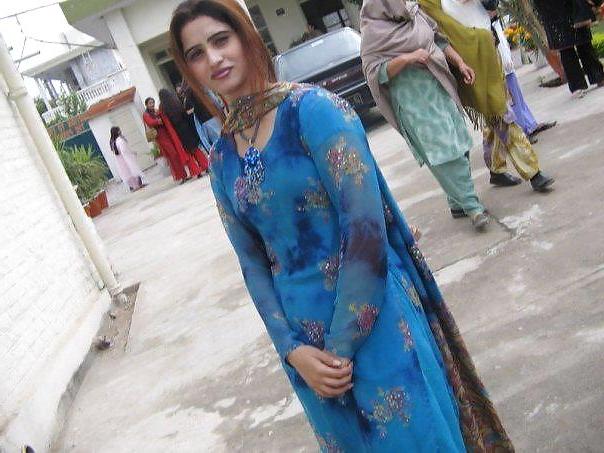 19P Pakistani whore i fucked in Murree 2011