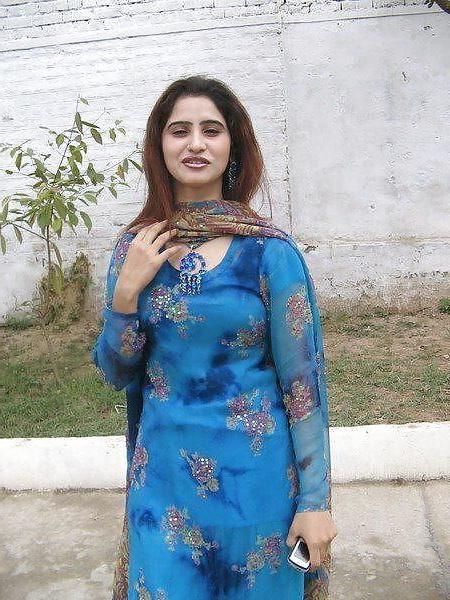 19P Pakistani whore i fucked in Murree 2011