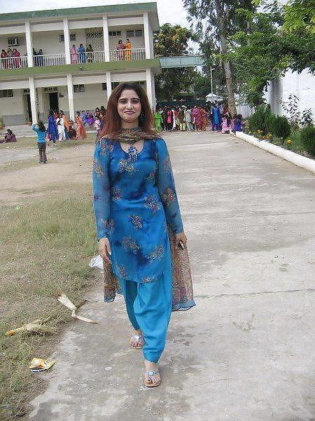 19P Pakistani whore i fucked in Murree 2011