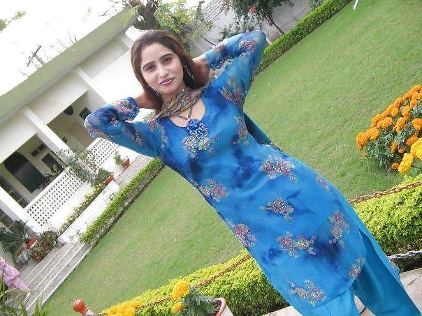 19P Pakistani whore i fucked in Murree 2011