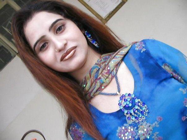 19P Pakistani whore i fucked in Murree 2011