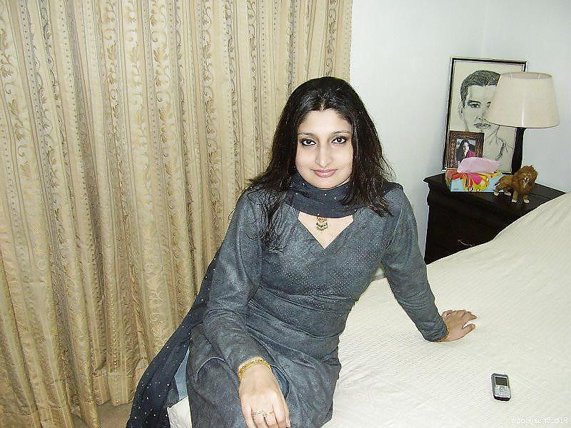 25P Pakistanischer Bachiyan Lund ki Pyasiya