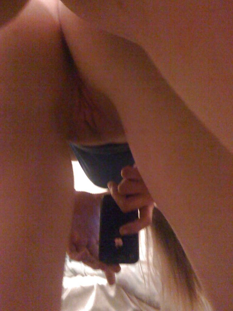 16P Self Shot Busty Teen