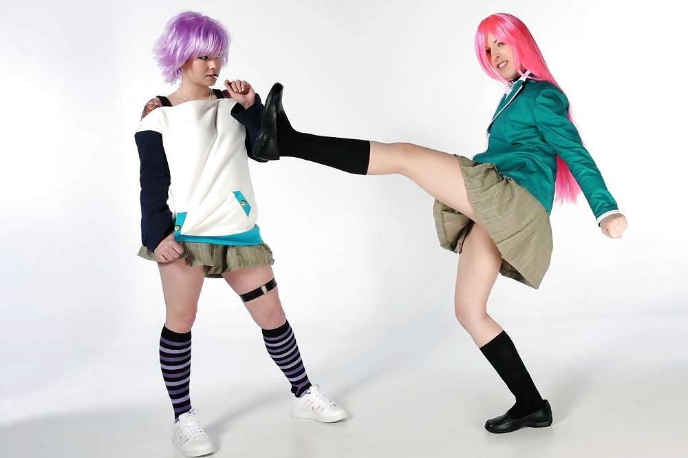 25P Hot lesbian cosplay