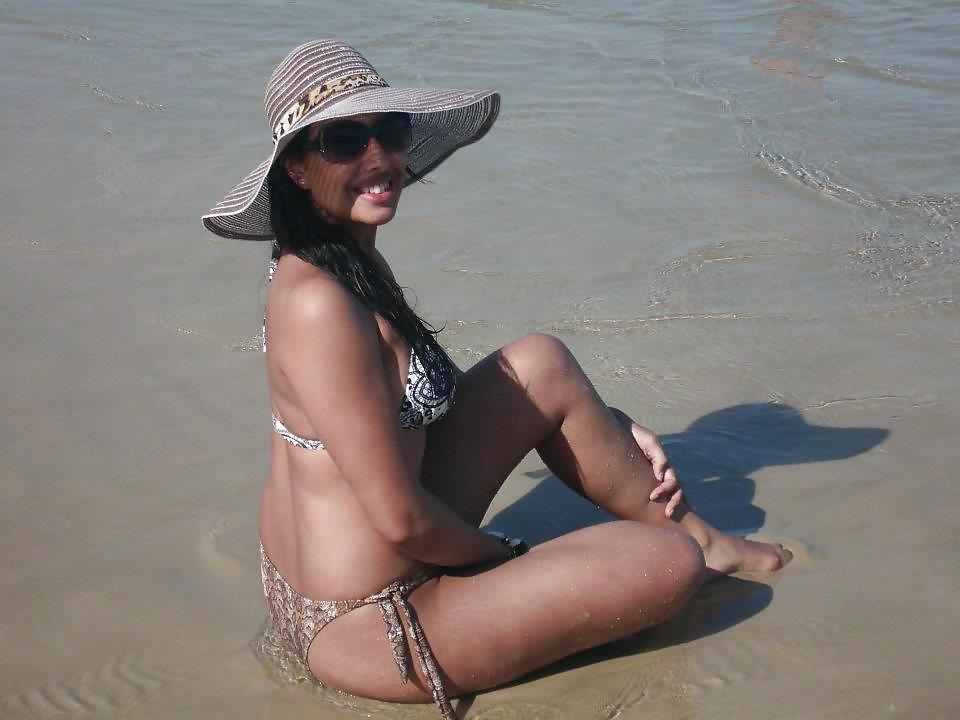 12P Brazilian beauty: Tamires