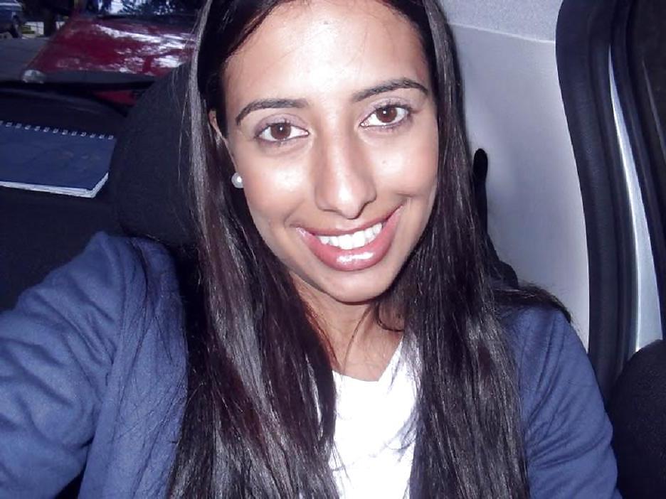 12P Brazilian beauty: Tamires