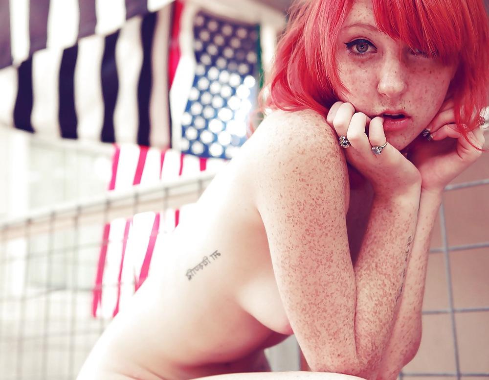 25P Gingers and freckles love
