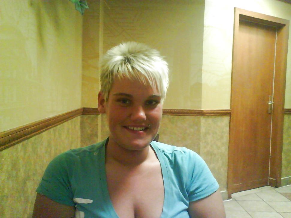 25P Wild & Thick Kinky Wife