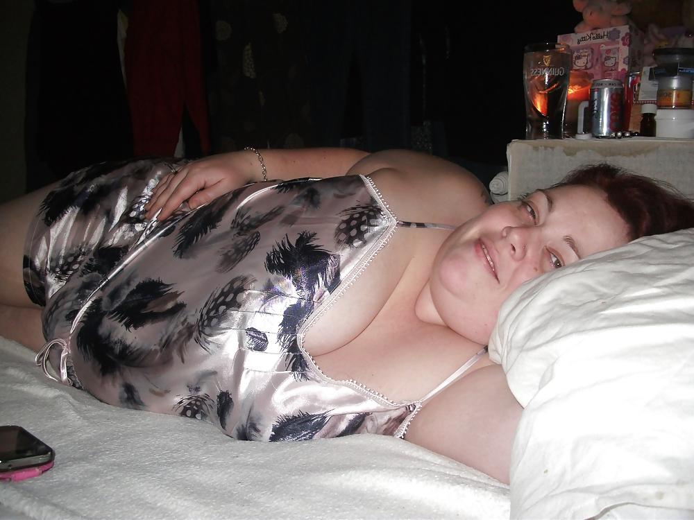 23P Got a little waxy mmmmmm such a sexy bbw 