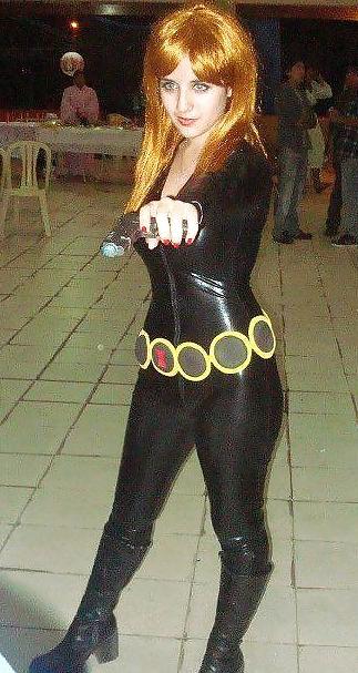 25P Teen cosplay